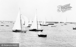 Boat Racing c.1965, Hullbridge