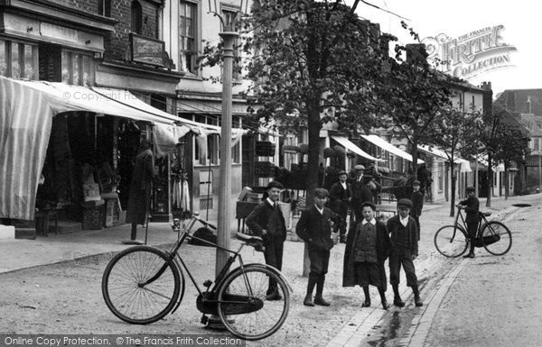 Photo of Hungerford, Boys In The High Street 1903