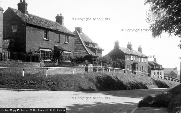 Photo of Hunmanby, Castle Hill c.1955