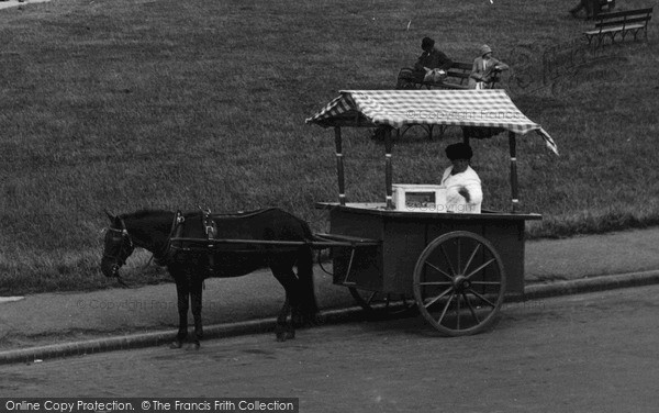 Photo of Hunstanton, Refreshment Cart 1927