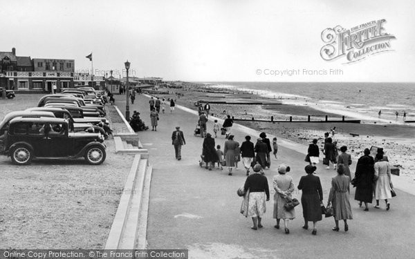 Photo of Hunstanton, South Promenade c.1955
