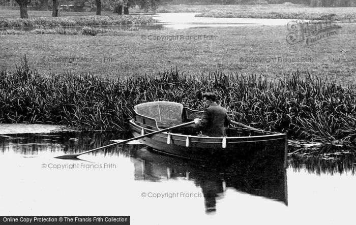Photo of Huntingdon, Boating On River Ouse 1907