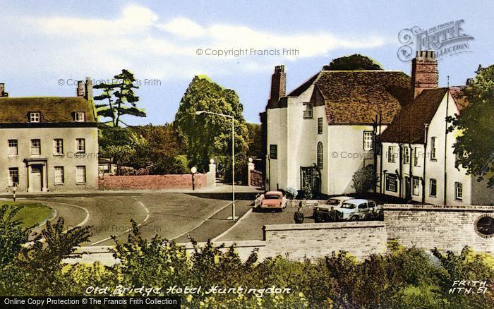 Photo of Huntingdon, Old Bridge Hotel c.1965