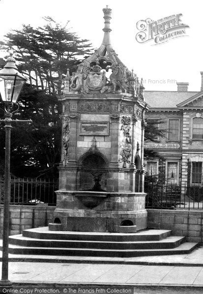 Photo of Huntingdon, The Fountain 1906
