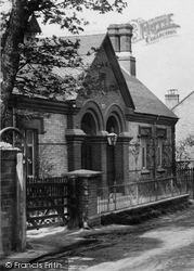 The Montague Club, Hartford Road 1906, Huntingdon