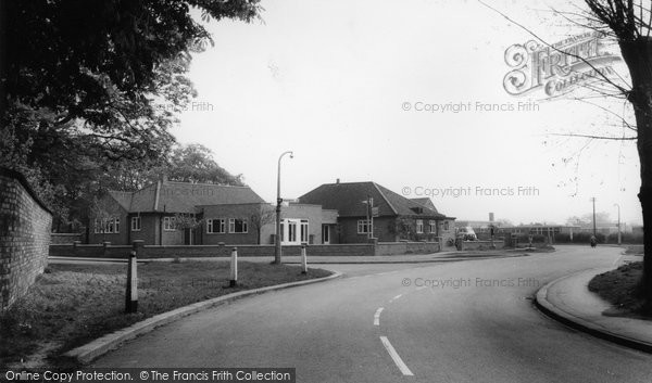 Photo of Huntington, Working Men's Club, Cross Roads c.1965
