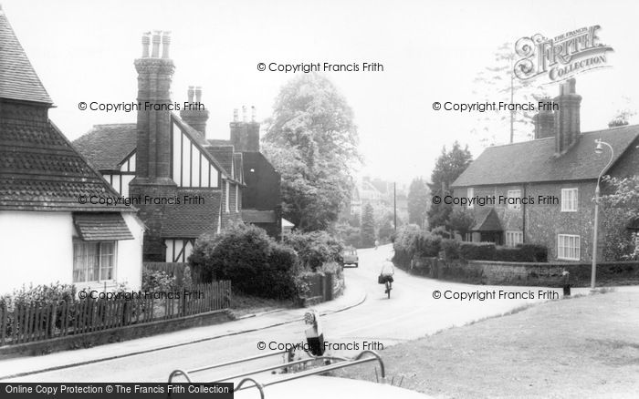 Photo of Hurstpierpoint, Hassocks Road c.1965