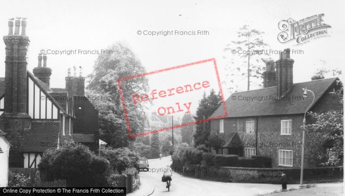 Photo of Hurstpierpoint, Hassocks Road c.1965