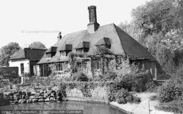 Photo of Hurstpierpoint, Stables Cottage c.1960