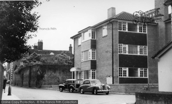 Photo of Hurstpierpoint, West Furlong Flats c.1960