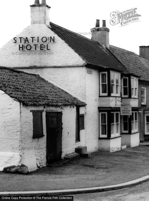 Photo of Hutton Rudby, Station Hotel, Enterpen c.1965