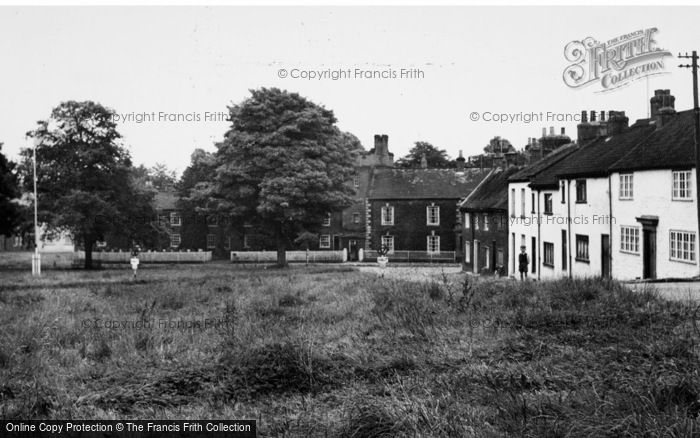 Photo of Hutton Rudby, The Green c.1955