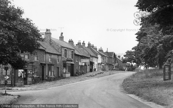 Photo of Hutton Rudby, The Village c.1955