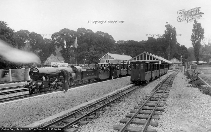 Hythe, and Dymchurch Light Railway 1927