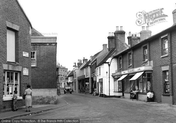 Photo of Hythe, High Street c.1955