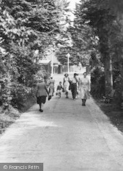 Ladies Walk c.1955, Hythe