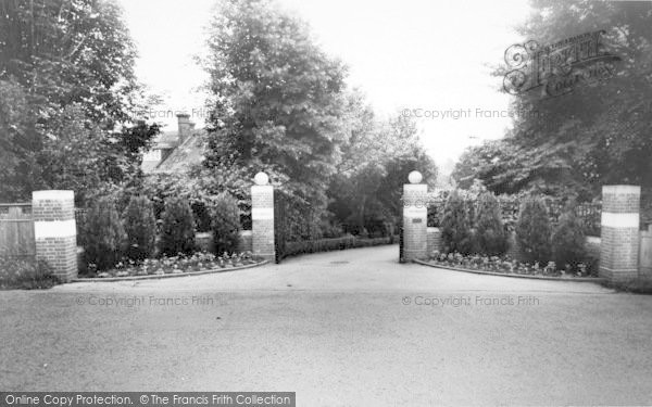 Photo of Hythe, Philbeach Convalescent Home, Main Entrance c.1965
