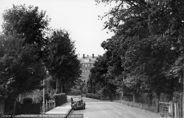 Photo of Hythe, Philbeach From North Road c.1955