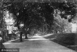 The Avenue 1902, Hythe