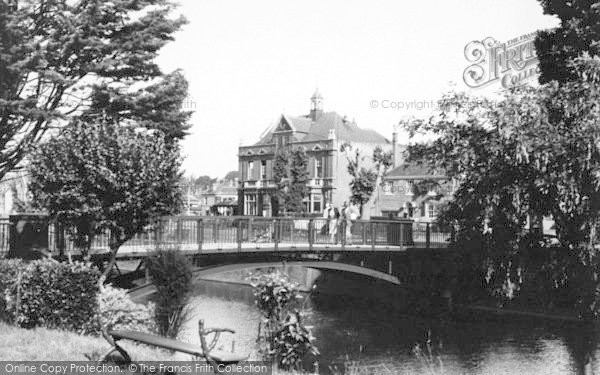 Photo of Hythe, The Canal Bridge c.1950