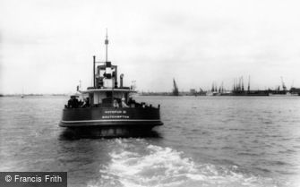 Hythe, the Ferry c1960