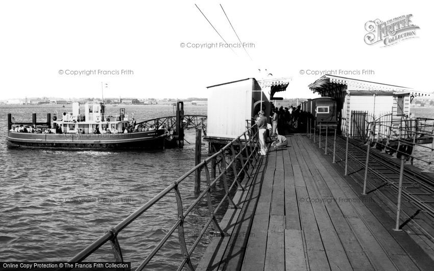 Hythe, the Pier and Ferry c1960