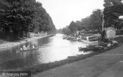 The Royal Military Canal c.1945, Hythe