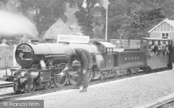Train, Hythe And Dymchurch Light Railway 1927, Hythe