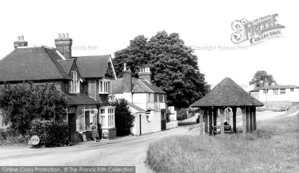 Photo of Ide Hill, The Village c.1960