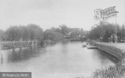 On The River 1900, Iffley