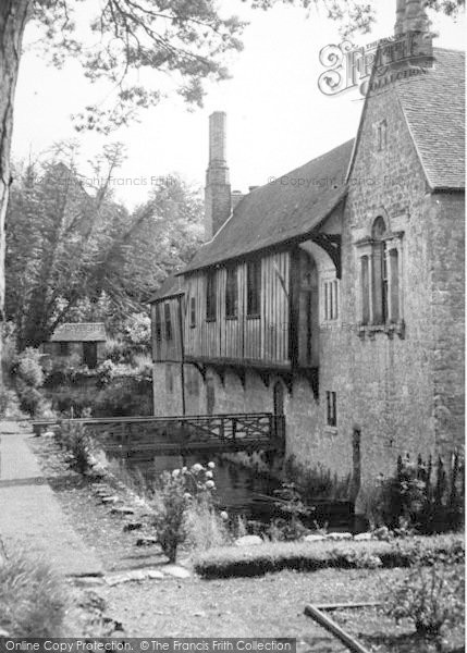 Photo of Ightham, Ightham Mote c.1955