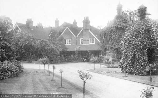 Photo of Ightham, Prestons 1902