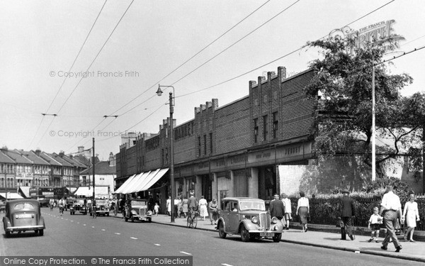 Photo of Ilford, Ilford Lane, the Market 1948