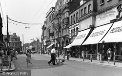 The High Road 1948, Ilford