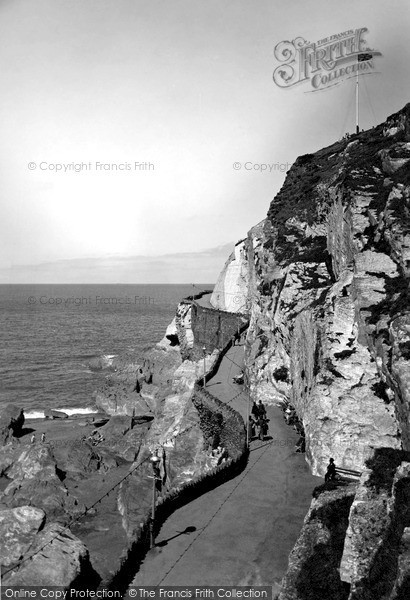 Photo of Ilfracombe, Capstone Parade c.1935