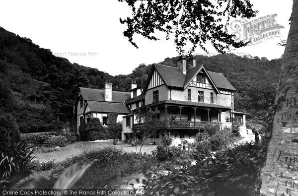 Photo of Ilfracombe, Hunters Inn c.1950