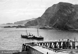 The "Velindra" Approaching The Pier 1890, Ilfracombe