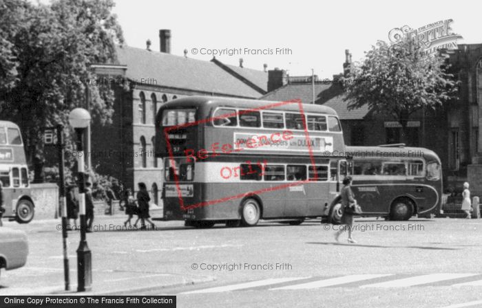 Photo of Ilkeston, Bus, Market Place c.1965