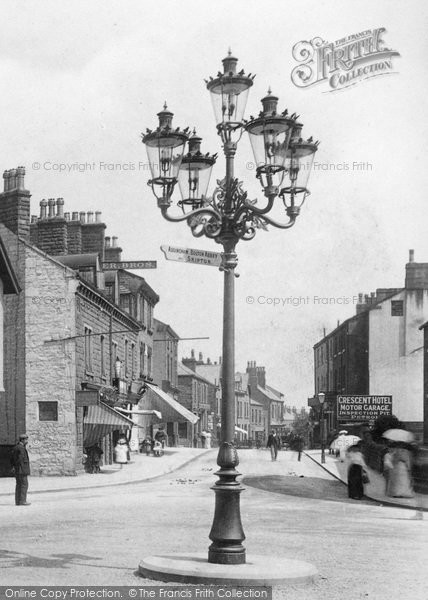 Photo of Ilkley, Street Lamp, Leeds Road 1906
