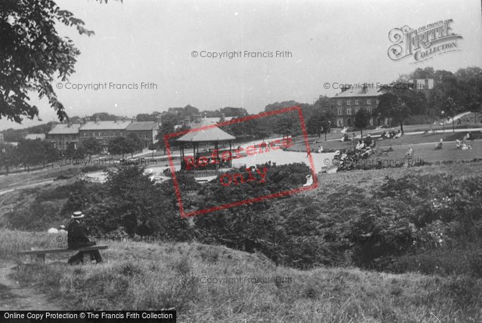 Photo of Ilkley, West View Park, Band Stand 1911