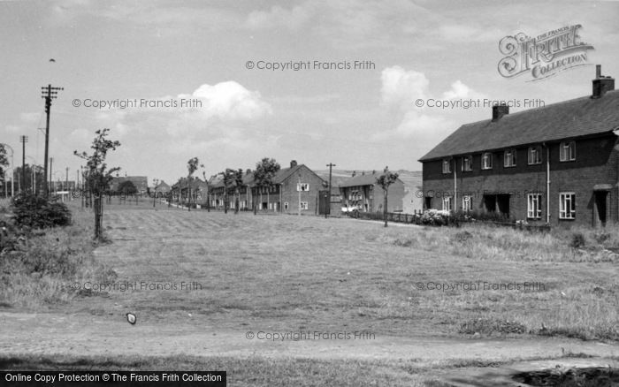 Photo of Illingworth, Illingworth Estate c.1960
