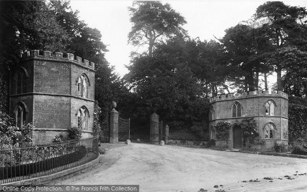 Photo of Ilminster, Lodge Gate, Dillington Park 1907