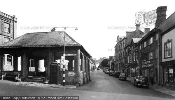 Photo of Ilminster, The Market Place c.1955