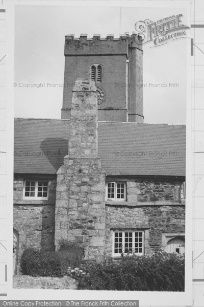 Photo of Ilsington, St Michael's Cottages c.1965