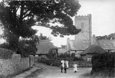 The Village 1906, Ilsington