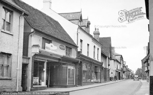Photo of Ingatestone, High Street c.1955