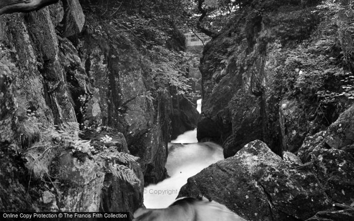 Photo of Ingleton, Baxenghyll Gorge 1929