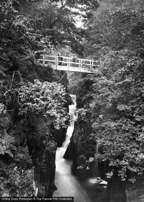 Photo of Ingleton, Baxenghyll Gorge And Bridge 1929