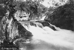 Beezley Falls 1890, Ingleton