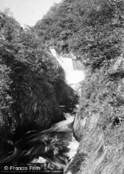Pecca Falls From Bridge 1890, Ingleton